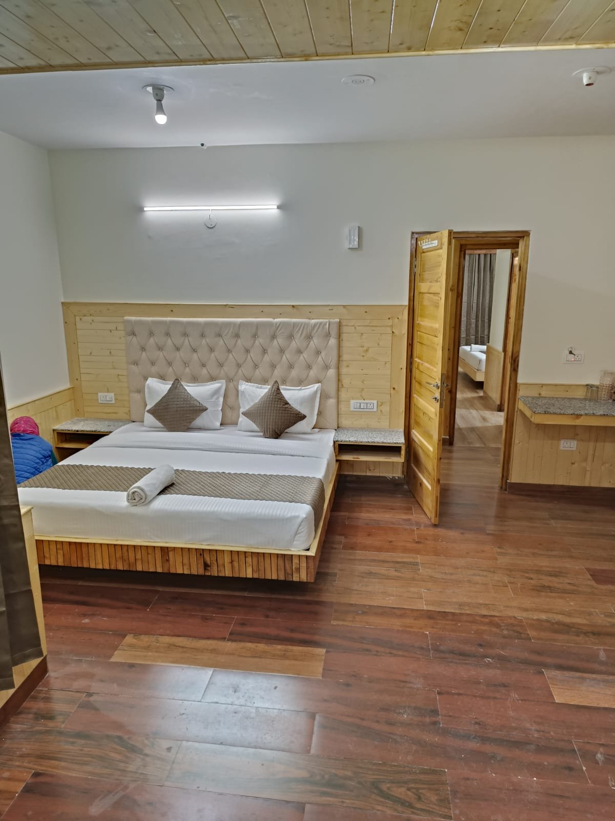 BTH Hotels & Resorts – Rooms & interiors, view 6